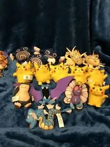 Burger King™ Toys 999 First Movie Pokmon 200 Huge Lot Of Balls - Main Image